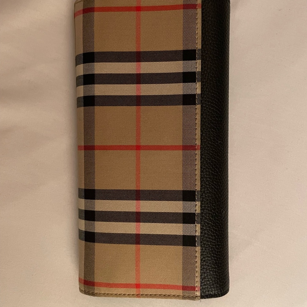 Burberry Note Bag and Wallet - Picture 12 of 14